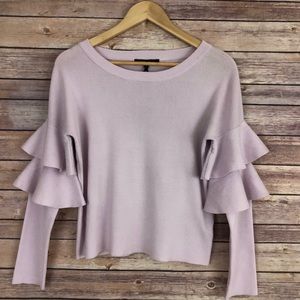 Lavender ruffle sleeve sweater by Romeo & Juliet